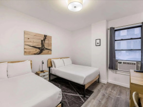 Hotel 27 by LuxUrban