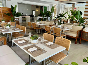 MB Hotel, Trademark Collection by Wyndham