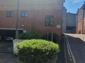 Stunning 1-bed Apartment in Walsall