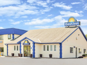 Days Inn by Wyndham Des Moines Merle Hay