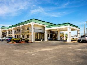 Motel 6 Covington, TN