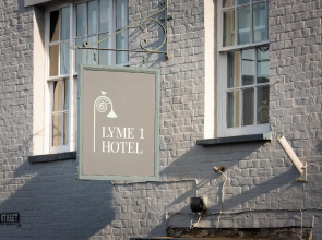 Lyme 1 Hotel