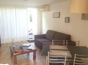 House With one Bedroom in Les Avirons, With Wonderful sea View, Furnished Garden and Wifi Near the Beach