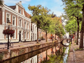 Canal apartment at historic CityCenter Amersfoort