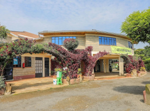 Lake Olbolosat Resort Park Lodge