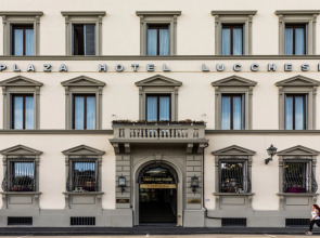 Plaza Hotel Lucchesi