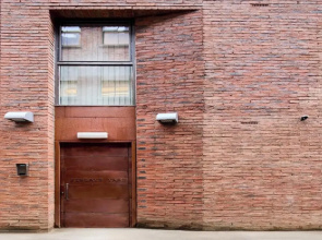 Finlays Yard by Veeve