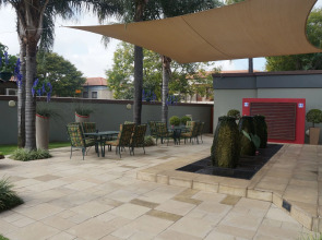 314 on Clark Guest House