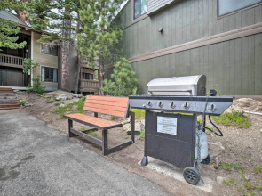 Elegant Mountain-view Condo < 1 Mi to Lifts!