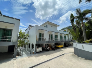 Kata Top View by Lofty