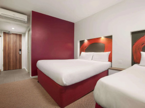 Ramada by Wyndham London Stansted Airport