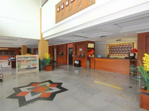 Airy Pecinan Wahid Hasyim 125 Semarang