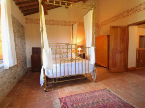 Villa in San Venanzo With Pool and Sauna
