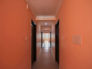 Shravya Residency
