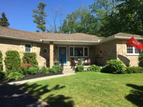 Cameron's Cove Bed & Breakfast