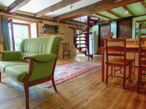Quaint Cottage in Juillac With Private Garden