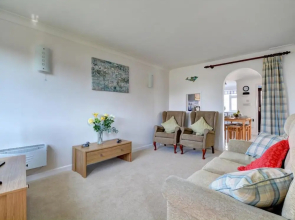 Quaint Apartment in Cornwall With Swimming Pool