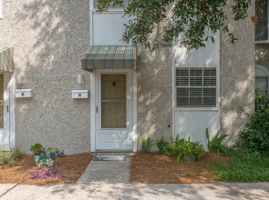 425 Magnolia Ave Unit B by Hodnett Cooper