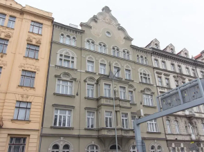 Stylish Modern Apartment in Malastrana