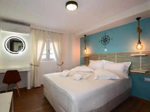 Deck2 Syros Premium Apartments