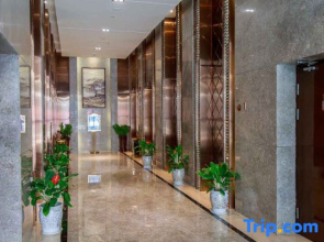 Haikou Sutu Apartment (Shimao Center Wanxiangcheng Branch)