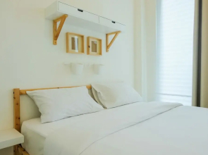 Tree Park Studio Apartment with Sofa Bed