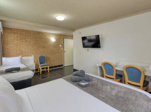 Hamilton Hume Motor Inn