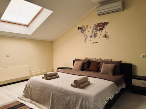 Rental Family Rooms (Рентал Фэмили) на улице 25 Октября