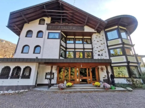Hotel Adler