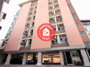 OYO 274 Meesook Residence