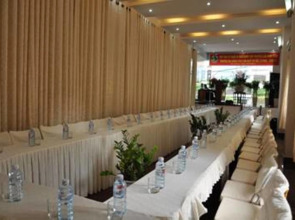 A25 Hotel - 137 Nguyen Du DN