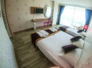 Raymar Resort & Aqua