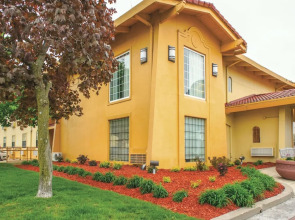 La Quinta Inn Moline Airport