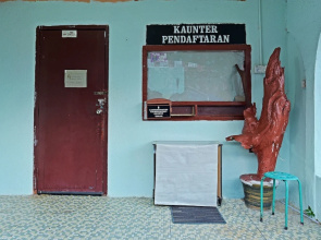 OYO 90689 Chalet Kak Siti