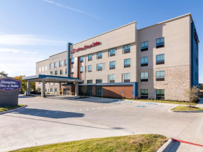Hampton Inn & Suites Dallas East