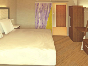 Holiday Inn Express & Suites Camarillo by IHG