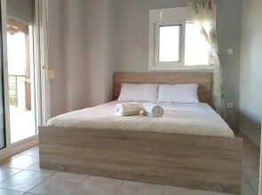 Stellas House Polychrono