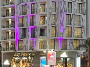 Zen Suites Hotel