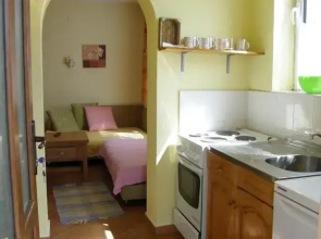 Sinemorets Apartment
