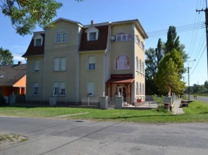 Nosztalgia Hotel