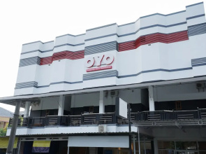 OYO 1624 Panjang Jiwo Residence