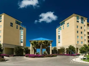 Executive Real Estate at Blue Residence