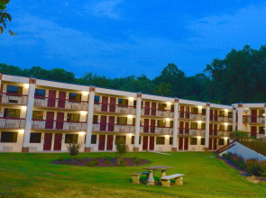 Red Roof Inn & Suites Commerce - Athens