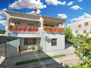 Apartment 1965
