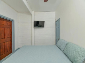 Comfy & Private Studio near Beaches & Restaurants