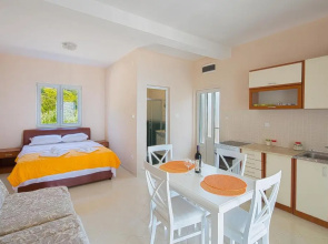 Manda 107 Mansion