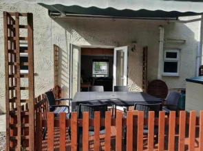 Charming Two Bed Cottage Glan Gwna Holiday Park