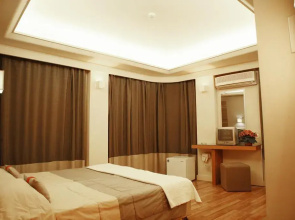 Ariston Hotel
