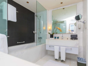 Westminster Dubai Mall