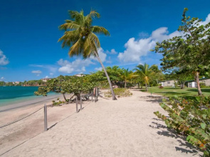 Lance Aux Epines Cottages